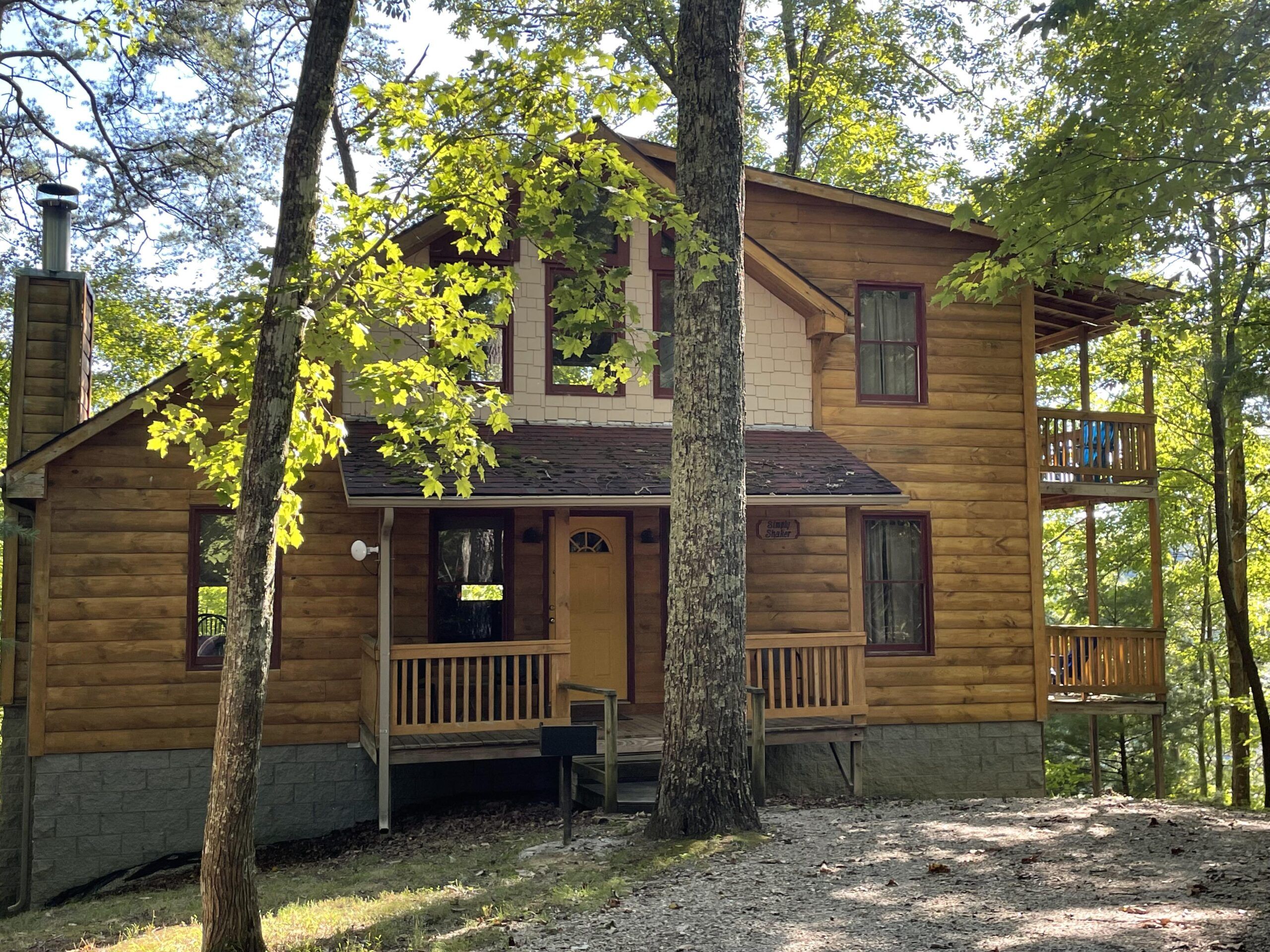 i064798